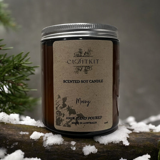 Mossy - Scented Candle (210g)